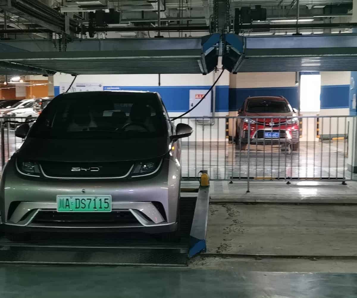 平塘縣三層升降機(jī)械停車設(shè)備價格