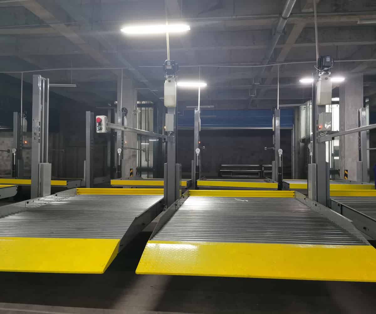 兩層升降橫移式機(jī)械立體車(chē)庫(kù)短租