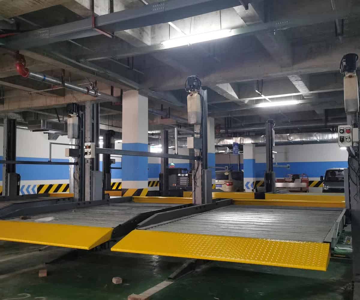 四川省三層升降橫移機(jī)械立體車(chē)庫(kù)過(guò)驗(yàn)收