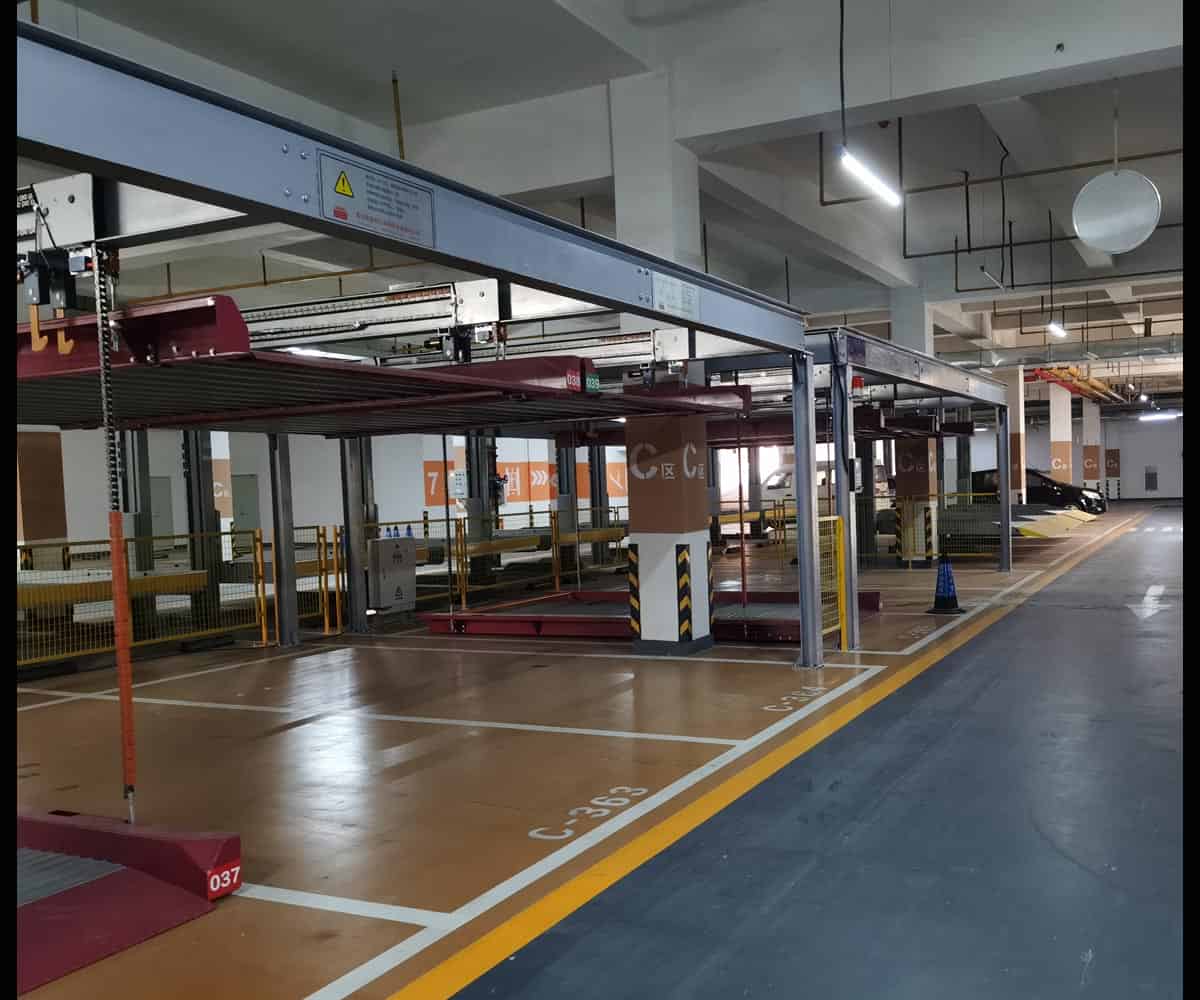 云南省地下室四柱升降式機(jī)械停車(chē)位